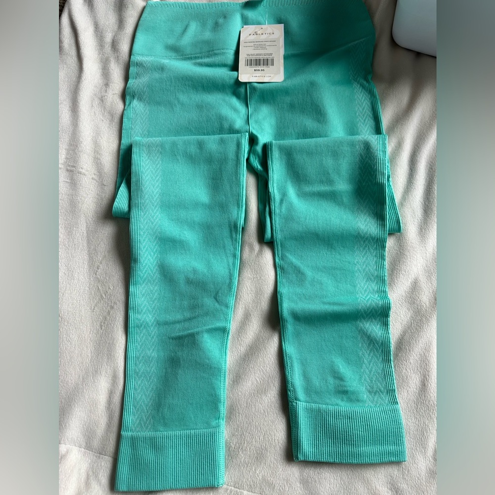 Fabletics High Waist Seamless Leggings- New with tags!